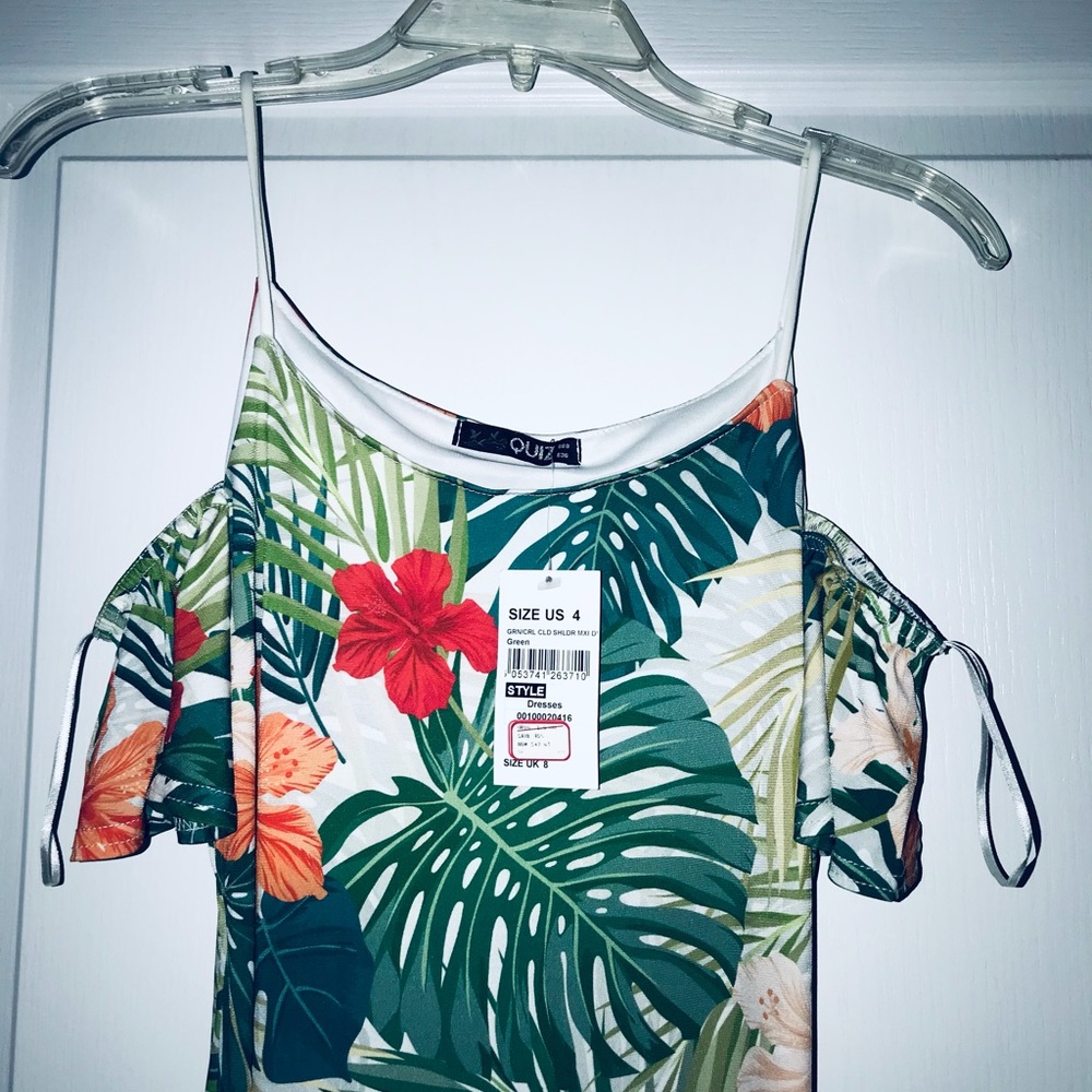 "NEW " QUIZ DRESS - Picture 4 of 7